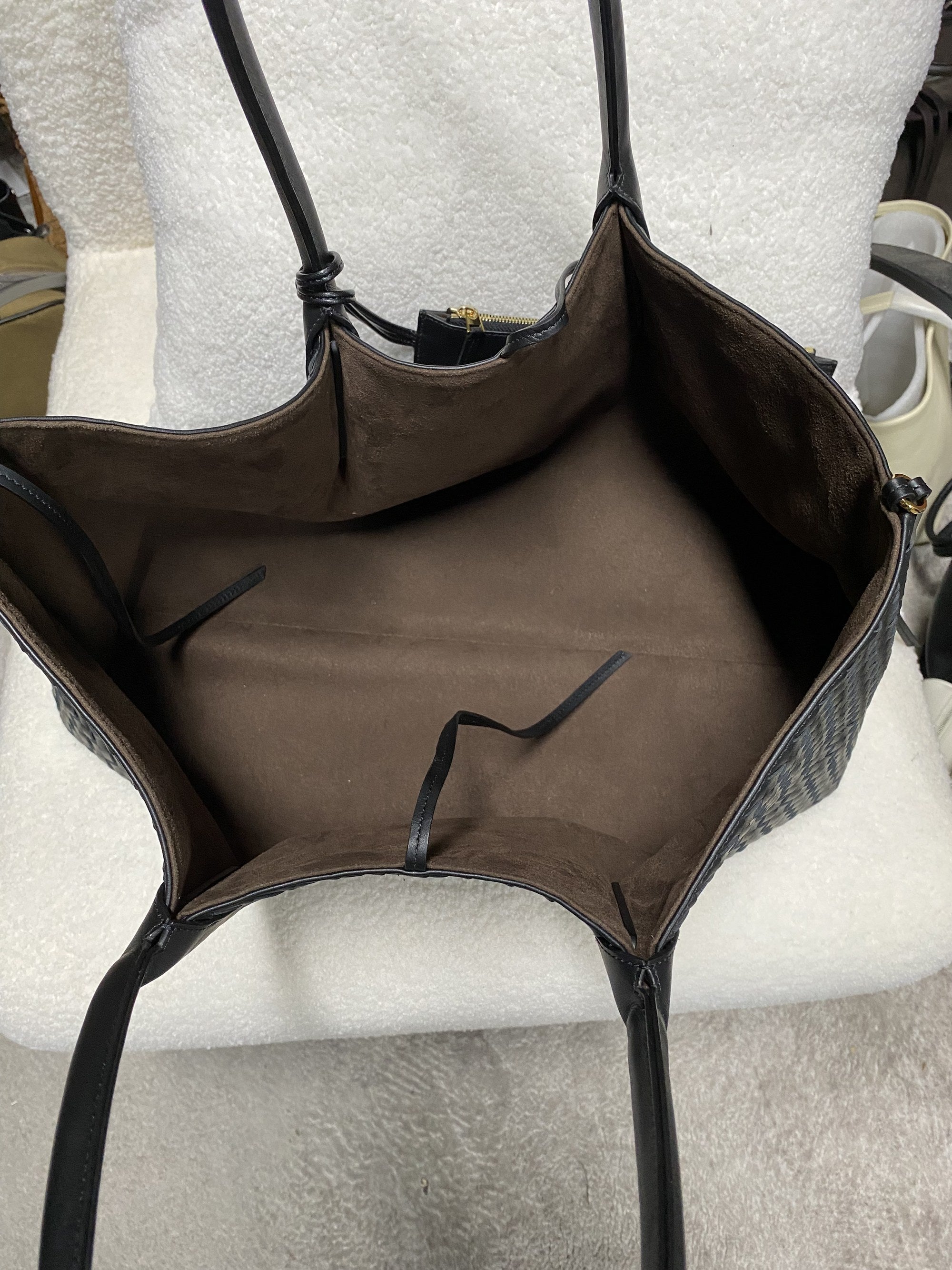 Large Top-Grain Cowhide Woven Tote with Detachable Pouch – Black