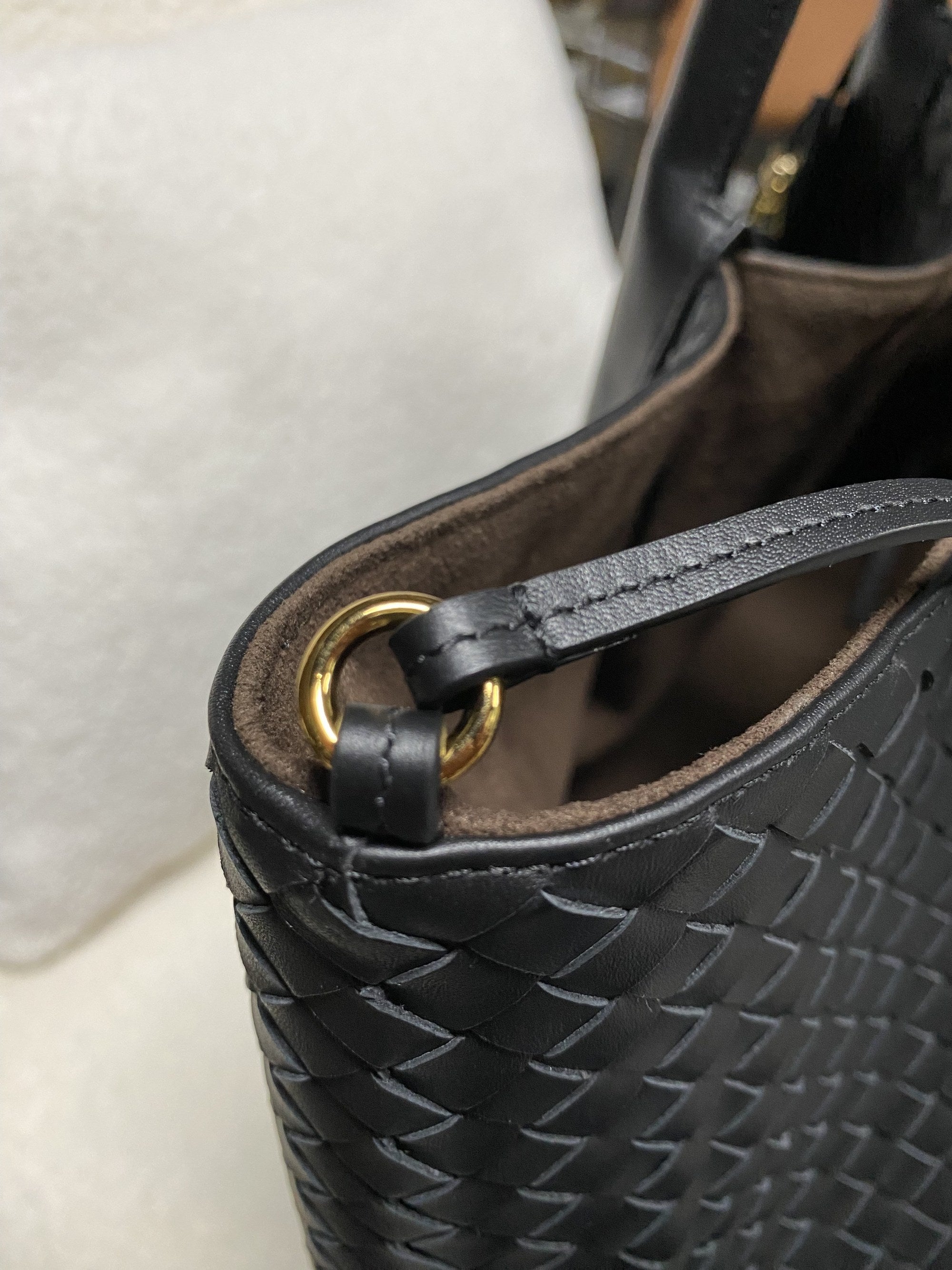 Large Top-Grain Cowhide Woven Tote with Detachable Pouch – Black