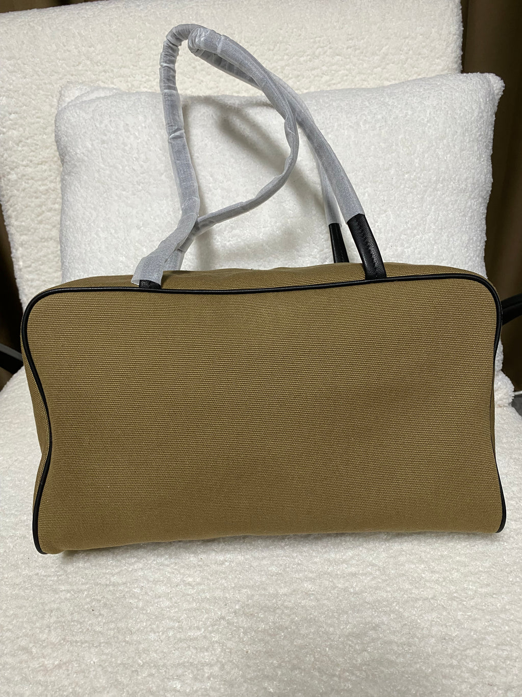 Canvas & Lambskin Minimalist Lightweight Commuter Tote