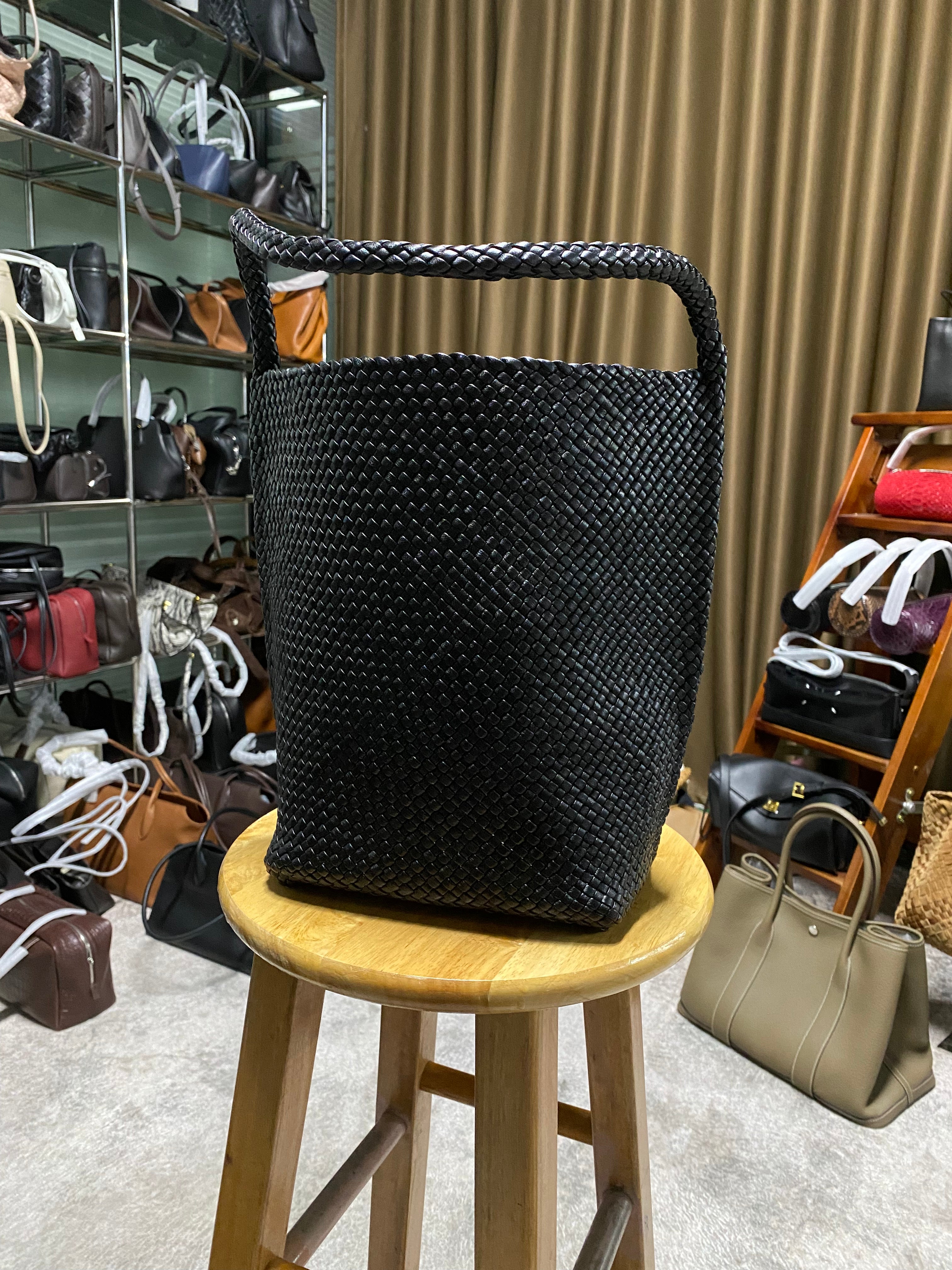 Luxury lambskin woven bag leather bucket bag