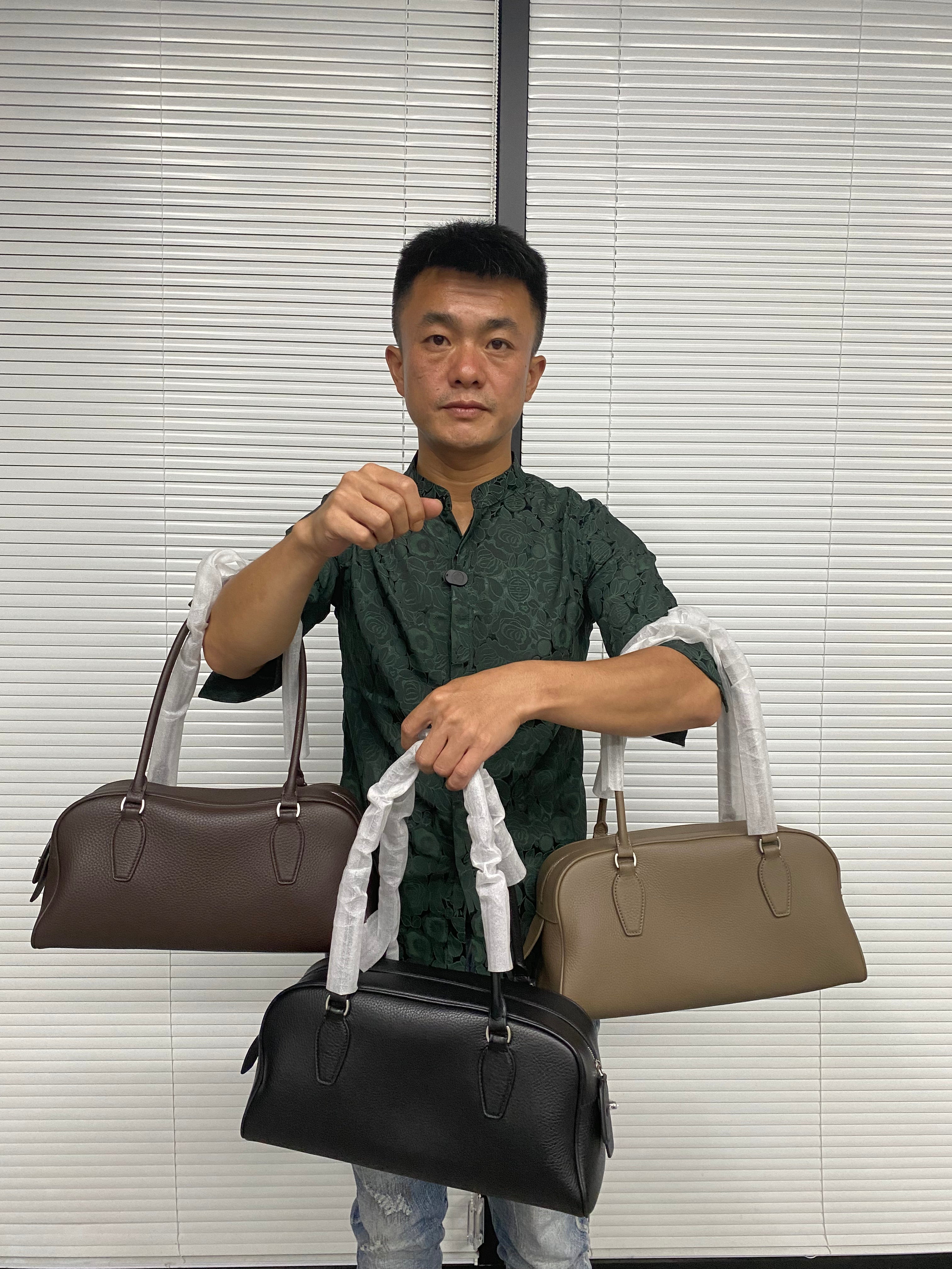 Pebbled Leather Bowling Bag