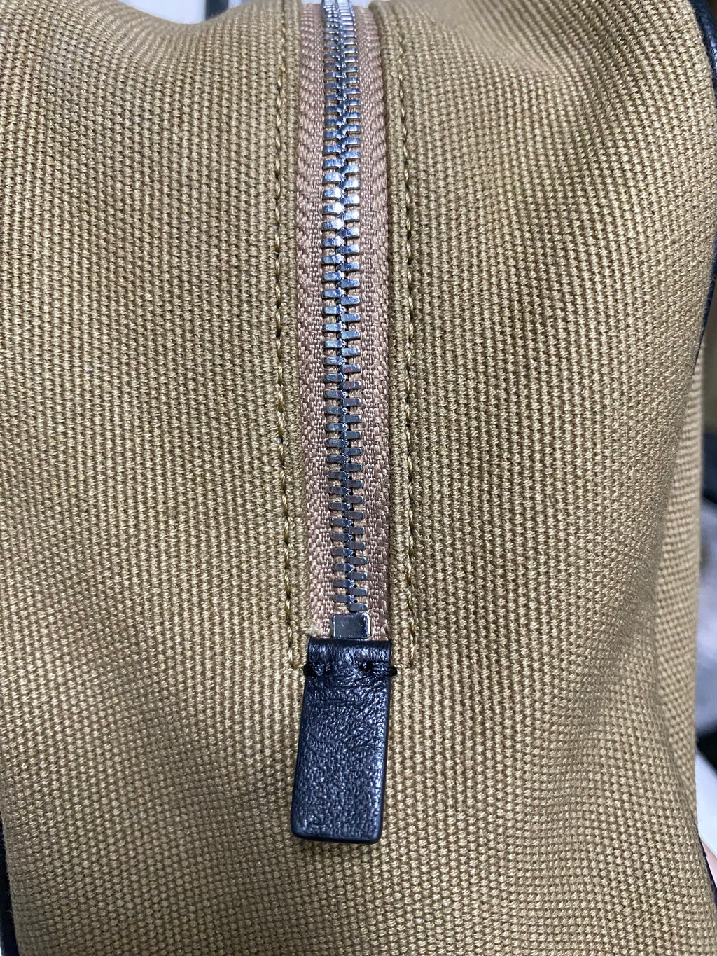 Canvas & Lambskin Minimalist Lightweight Commuter Tote