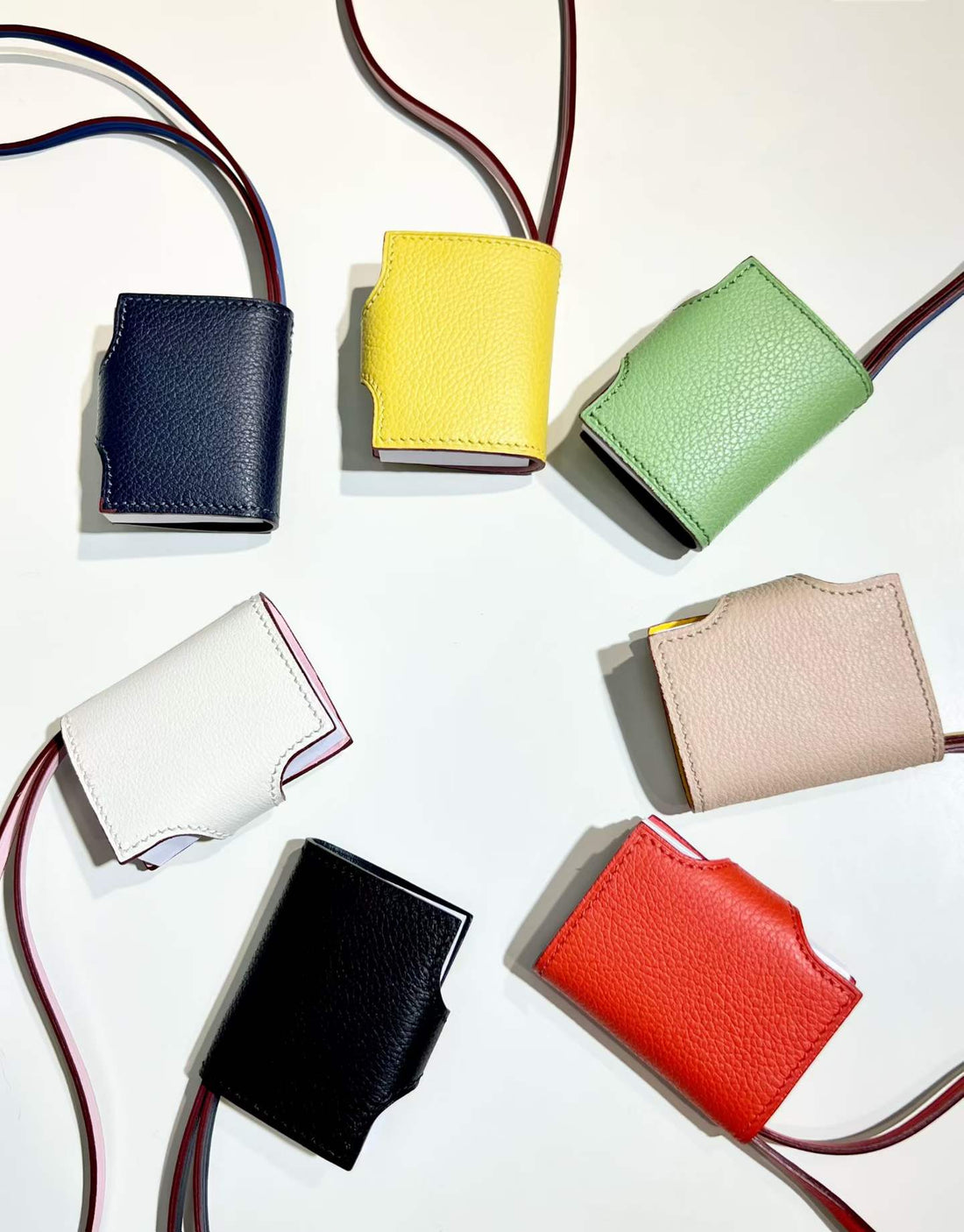Seven-color first-layer leather mini notebook bag charm back view