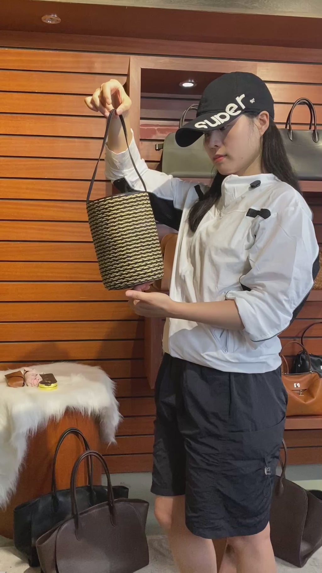 Hand-Woven Bucket Tote Bag – Leather Strap Shoulder Bag