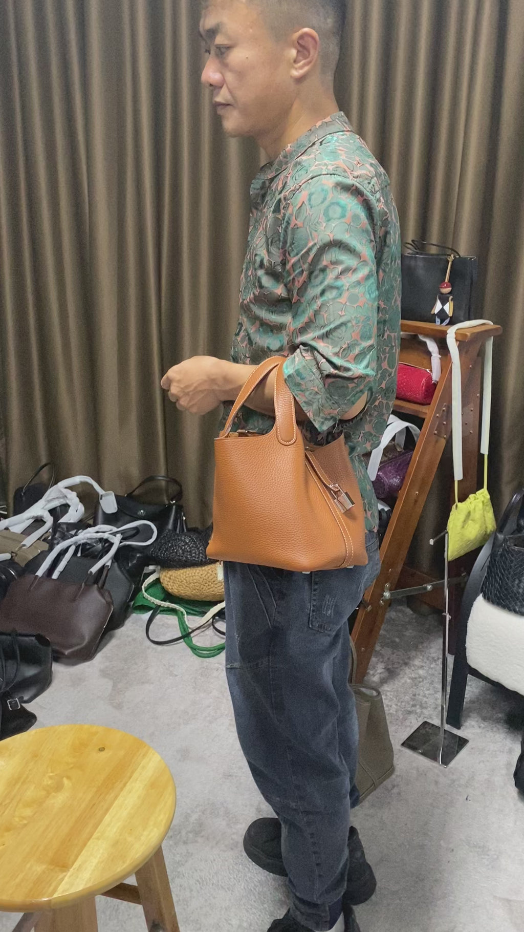 Hot Sale cowhide bucket bag fashion vegetable tote bag