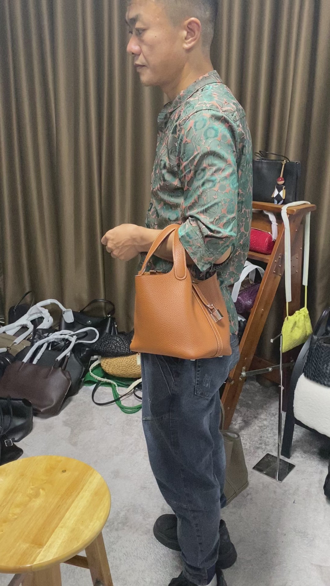Hot Sale cowhide bucket bag fashion vegetable tote bag