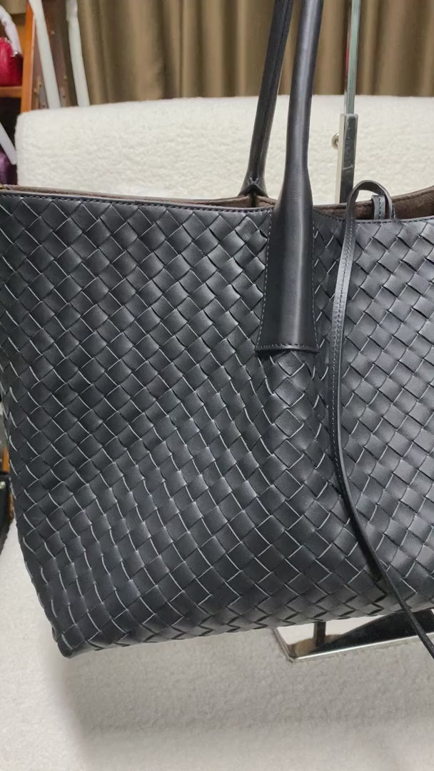 Large Top-Grain Cowhide Woven Tote with Detachable Pouch – Black