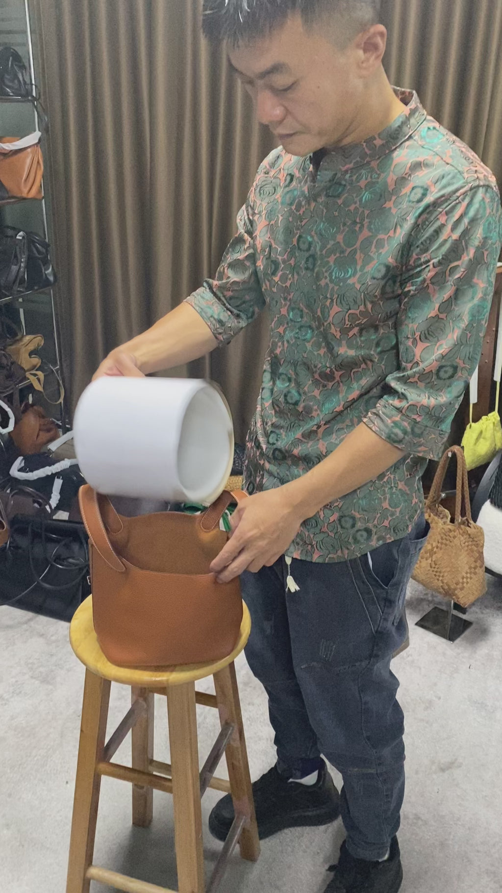 Hot Sale cowhide bucket bag fashion vegetable tote bag